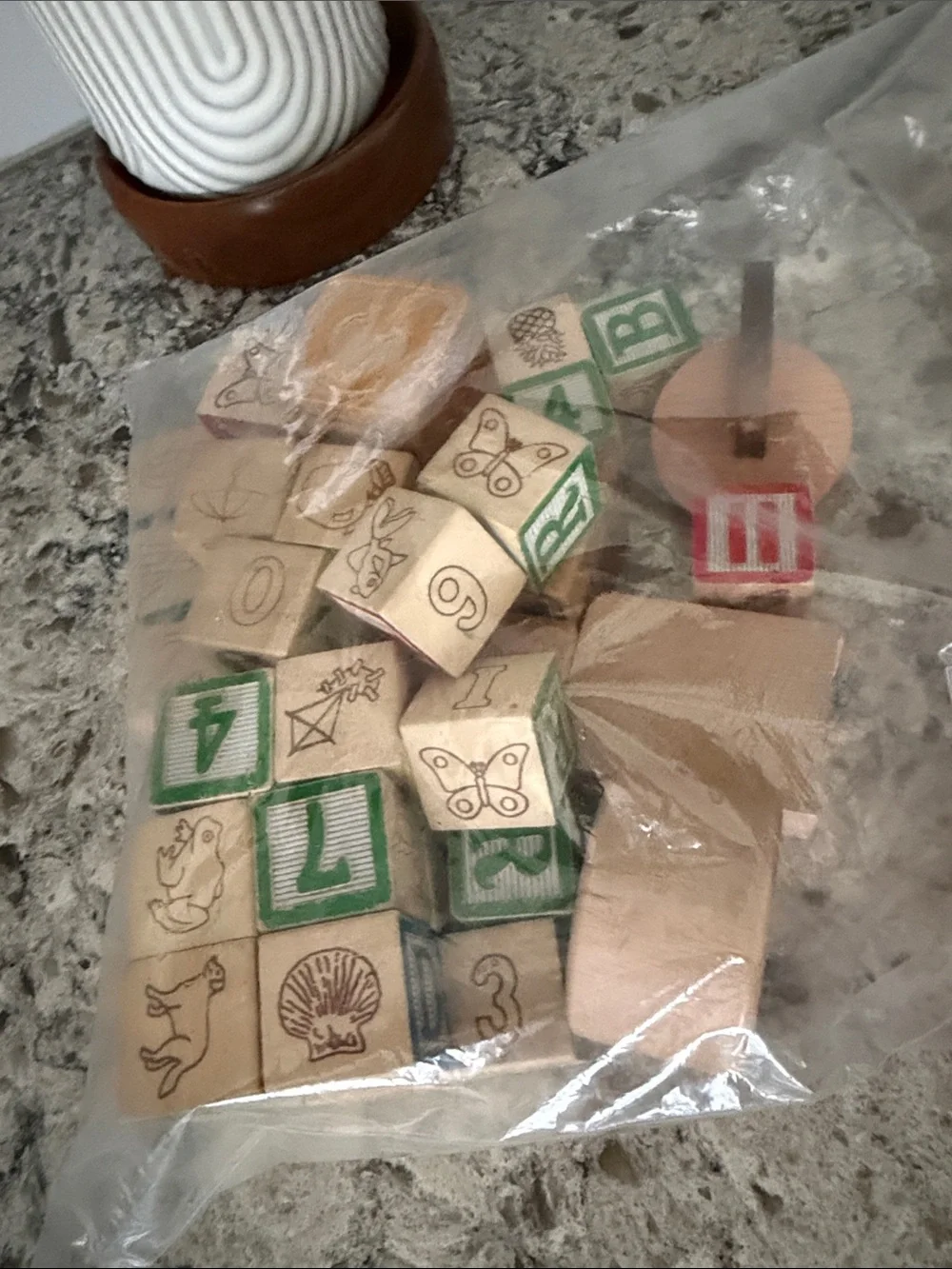 N/A lot wooden